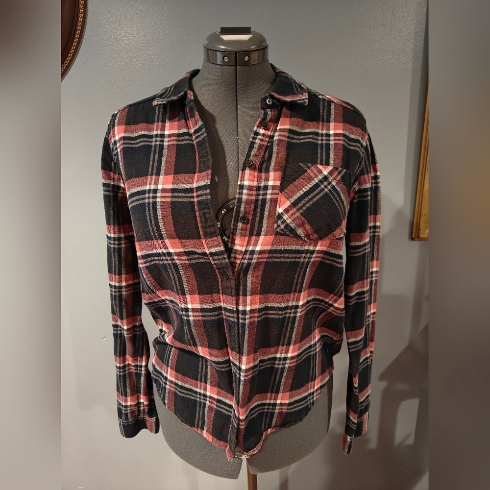 🤍PAIGE Women's Plaid Button Down Flannel Red Black Size Medium